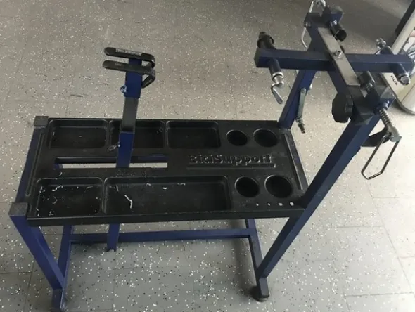 1#5221 Banchi da lavoro e accessori riparazione biciclette
