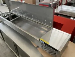 2#5653 Banchi refrigerati con vaschette da pizzaiolo