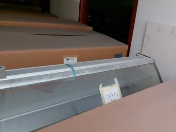 1#7367 Banchi refrigerati e materie prime