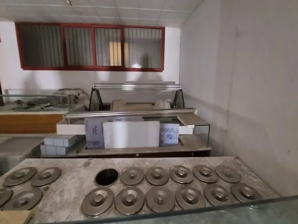 1#7367 Banchi refrigerati e materie prime