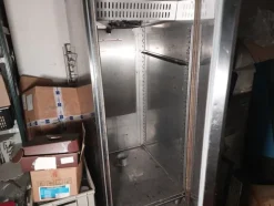 1#8037 Banco frigo Antartika e rastrelliere