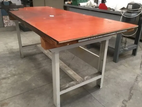 70#8549 Banconi da lavoro in legno