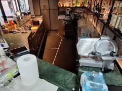 #25317 Bar vendita asti con dehor estivo e invernale centro città