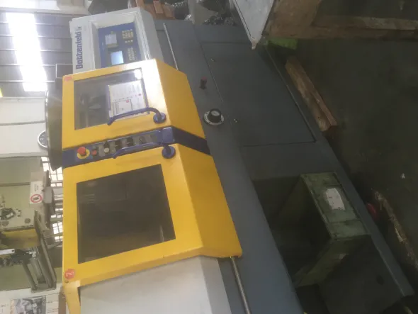Battenfeld 30 ton