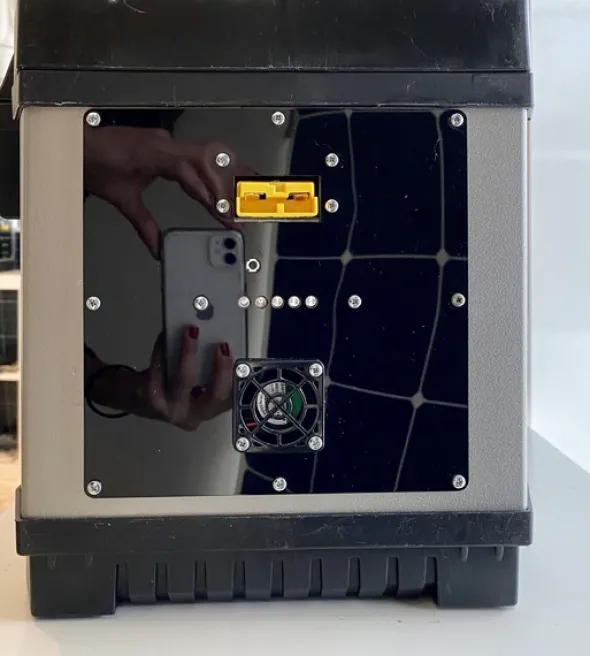 22#4979 Batteria portatile Output e inverter con pannello fotovoltaico