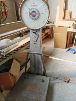 Bilancia professionale FULGOR portata massima 150kg