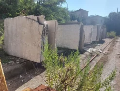 7#7563 Blocchi e lastre di marmo