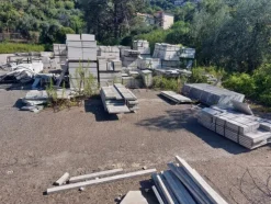7#7563 Blocchi e lastre di marmo
