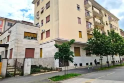 #23660 Blocco uffici pubblici in edifico polifunzionale
