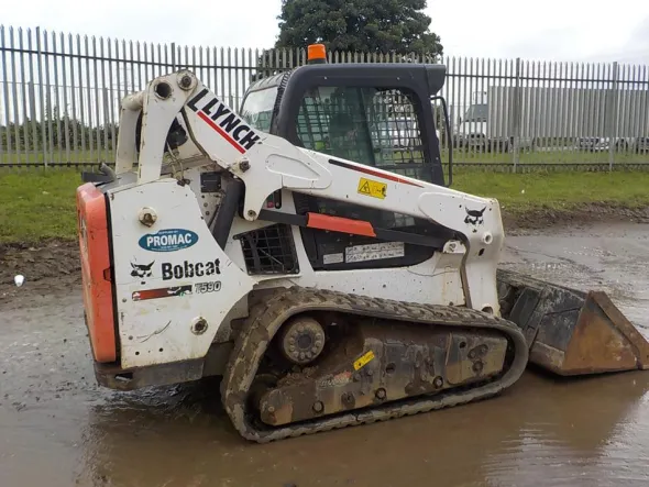2014 Bobcat T590 minipala cingolata
