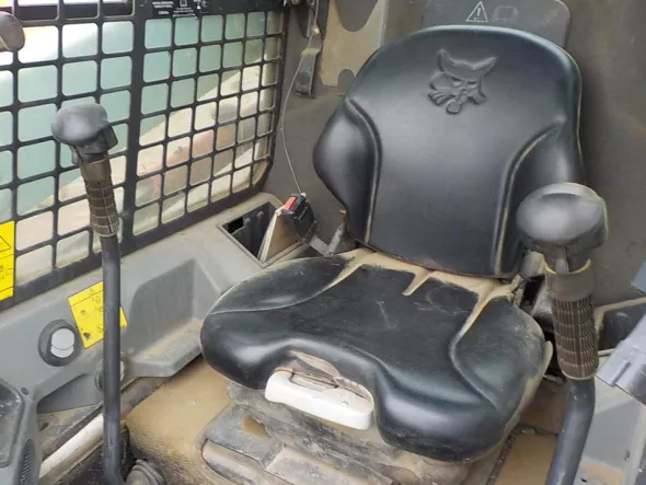 2014 Bobcat T590 minipala cingolata