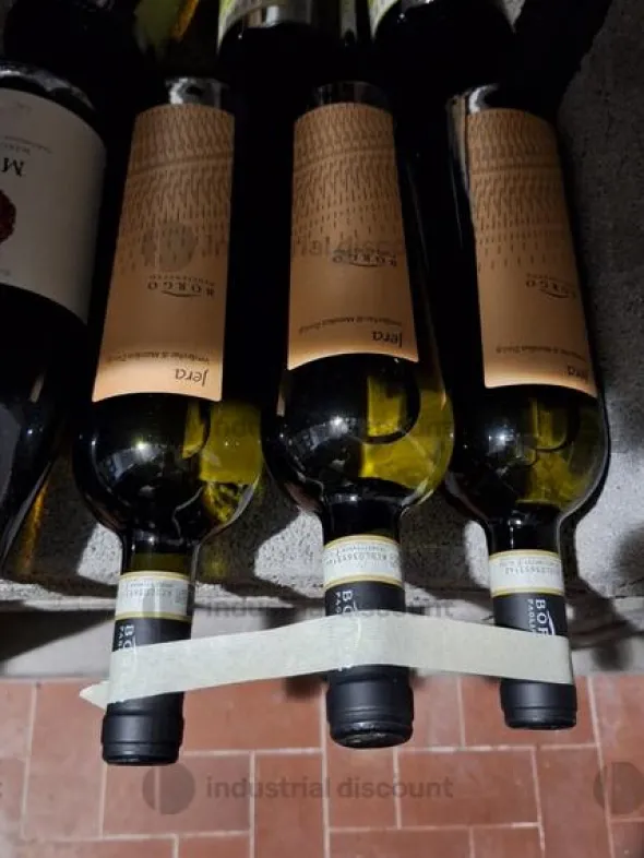 2#10085 Bottiglie di vino