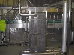 bottling water and soft drink Carbonated