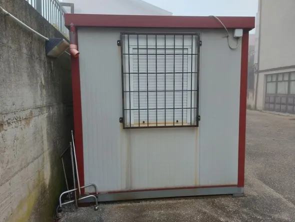 5#80710 Box prefabbricato