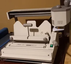 4#7334 Brossuratrice FastBind