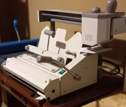 4#7334 Brossuratrice FastBind