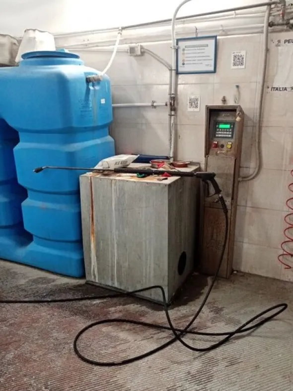 1#7041 Cabina di verniciaturaBlowtherm e attrezzature officina