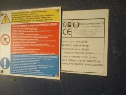 3#3429 Cabina di verniciatura e sistema di filtraggio