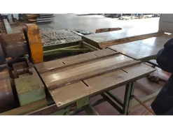 Calandra a 4 rulli con guide rettilinee - 4 roll linear guides plate bending machine