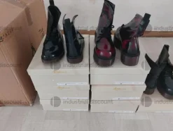 8#8952 Calzature e arredo ufficio