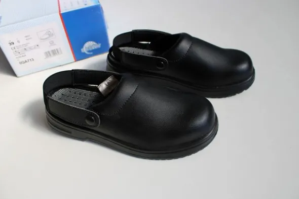 108#5240 Calzature sanitarie Safe Way A101