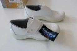 126#5240 Calzature sanitarie Safe Way R292S1