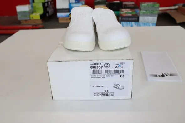 73#5237 Calzature sanitarie Safe Way 00E307