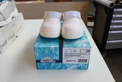 92#5240 Calzature sanitarie Safe Way