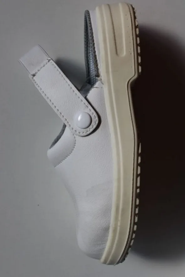 117#5240 Calzature sanitarie Safe Way 00E111SBEA