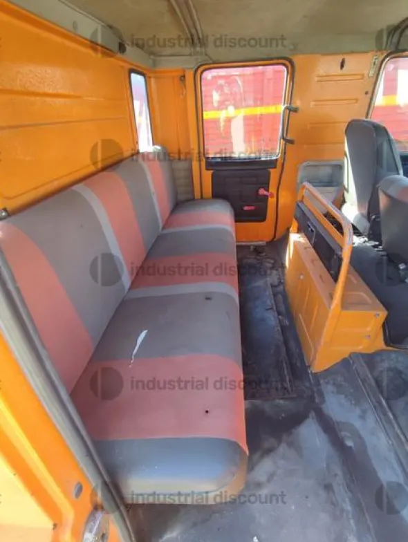 12#9387 Camion cassone fisso a doppia cabina Fiat-IVECO 50-10