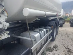 3#7657 Camion cisterna Daf 460
