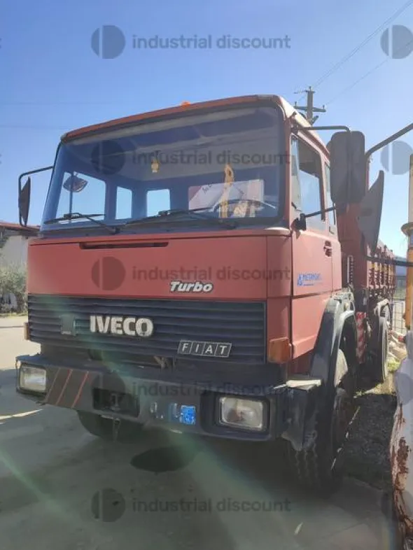 13#9387 Camion Fiat 180-26 ribaltabile trilateralecon Gru Bonfiglioli