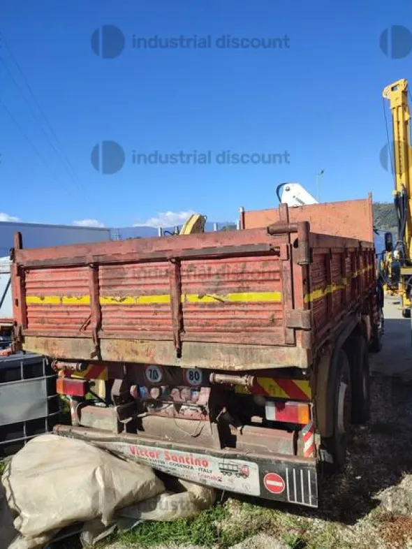 13#9387 Camion Fiat 180-26 ribaltabile trilateralecon Gru Bonfiglioli