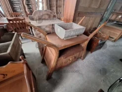 8#9425 Canoa Borneo e Armadietto con Sculture Timor