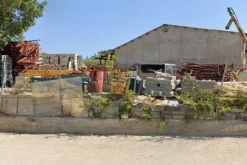 #14168 Capannone a magazzino con piazzale