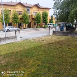 capannone 3 archi con 2 appartamenti