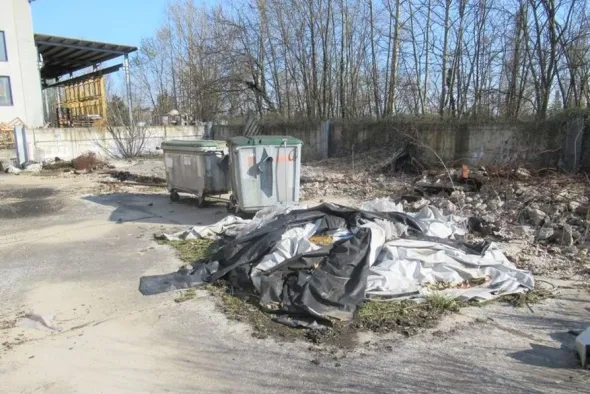 #6913 Capannone artigianale con adiacente area edificabile