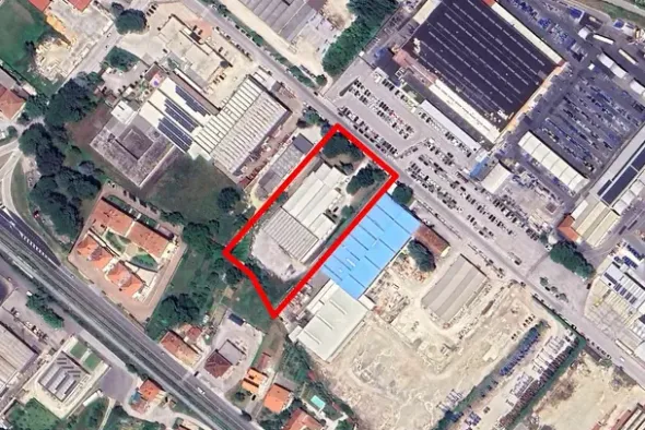 #23902 Capannone artigianale con uffici e residenza