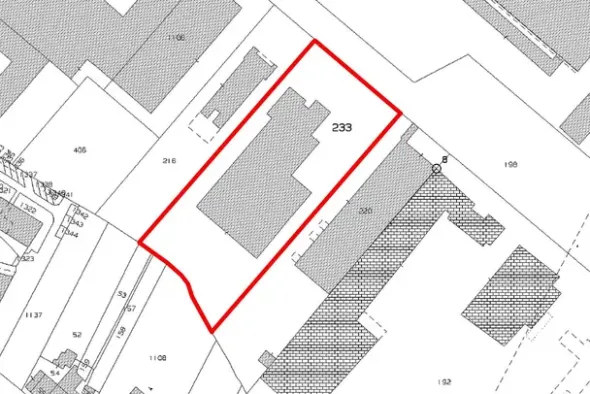 #23902 Capannone artigianale con uffici e residenza