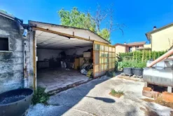 #2536295 Capannone artigianale da ristrutturare