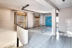 #23288 Capannone commerciale con area edificabile