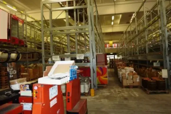 #2506 Capannone commerciale con impianto fotovoltaico