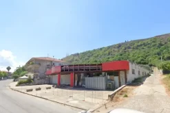 #2534013 Capannone commerciale con lastrico solare