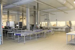 #20779 Capannone con laboratori e celle frigorifere