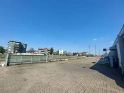 #2638989 Capannone con palazzina uffici e ampia area esterna con possibile cambio di destinazione d’uso