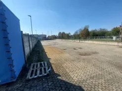 #2638989 Capannone con palazzina uffici e ampia area esterna con possibile cambio di destinazione d’uso