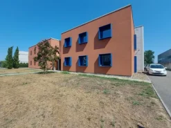 #18665 Capannone con uffici e area scoperta esclusiva