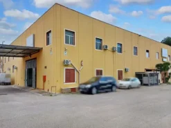 #19745 Capannone in complesso industriale