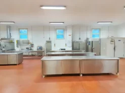 #19745 Capannone in complesso industriale