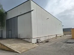 #2638611 Capannone industriale/commerciale fronte strada – altissima visibilità